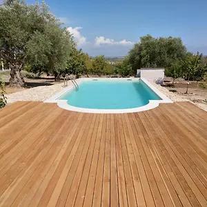 Farm stay Mennuli&alivi - Organic Farm, Noto
