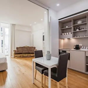 Rg7 Apartament Katania