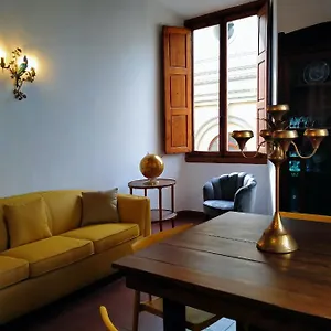 residenza-uffizi.it-tuscanyhotel.com/